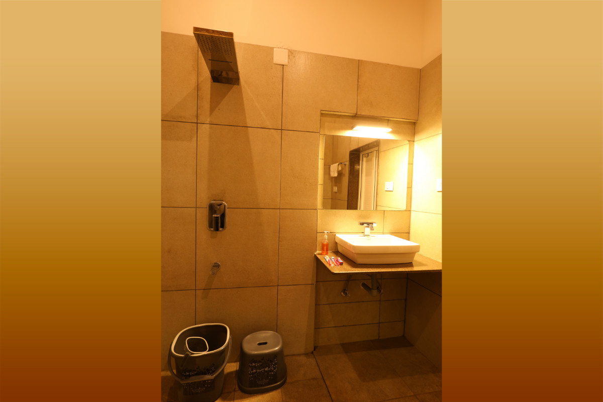 t 101 room - 1